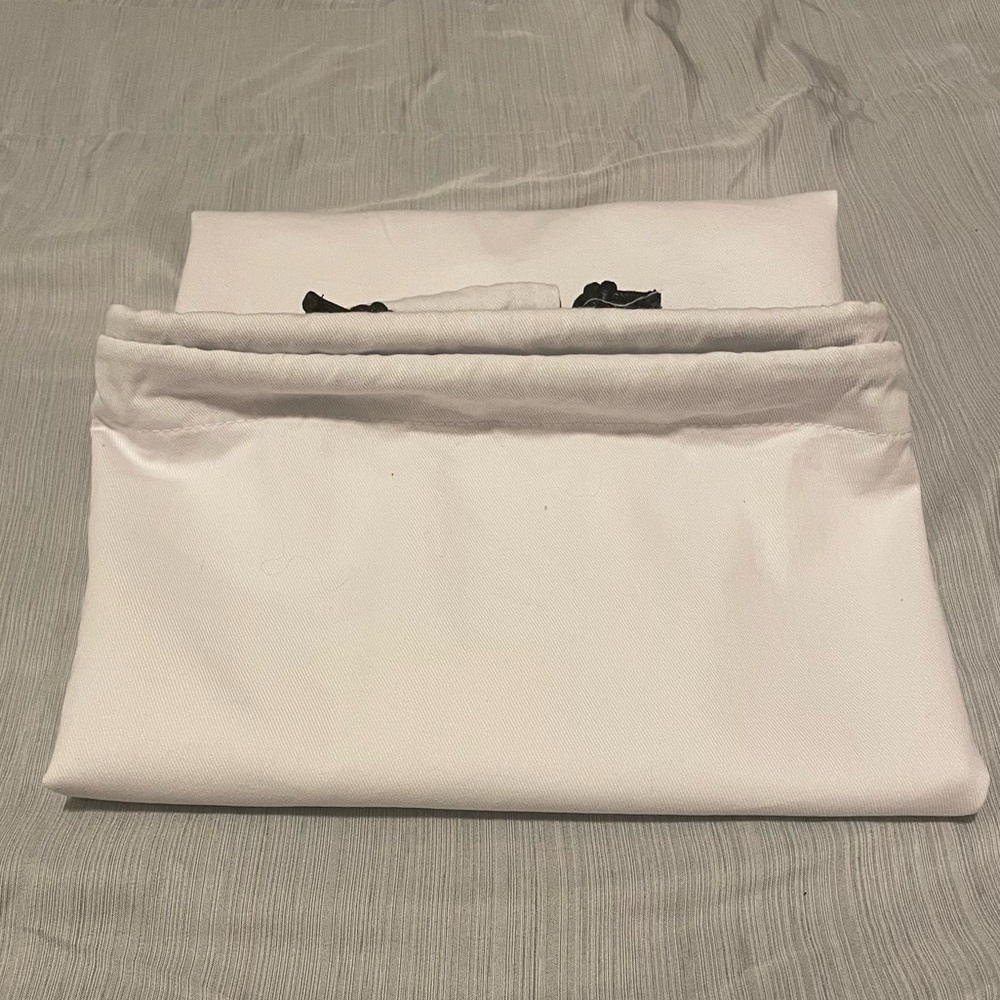 Telfar | White & Black Logo Drawstring Dust Bag Brand New, Pre Owned, Never Used - Picture 11 of 13